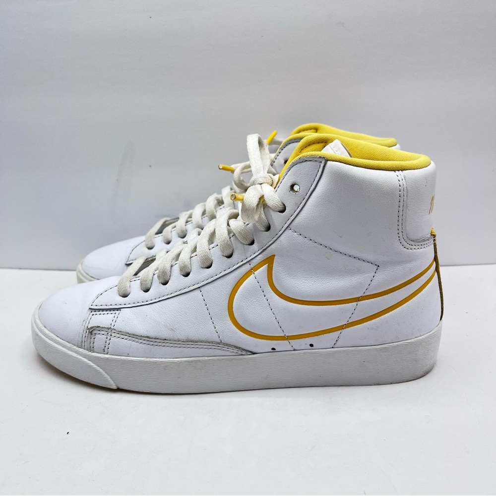 Nike Women’s Size 7 Blazer Mid White Topaz Gold CJ3643-100 Sneakers High Tops